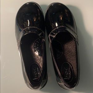 Women’s BOC patent leather black loafers 7.5